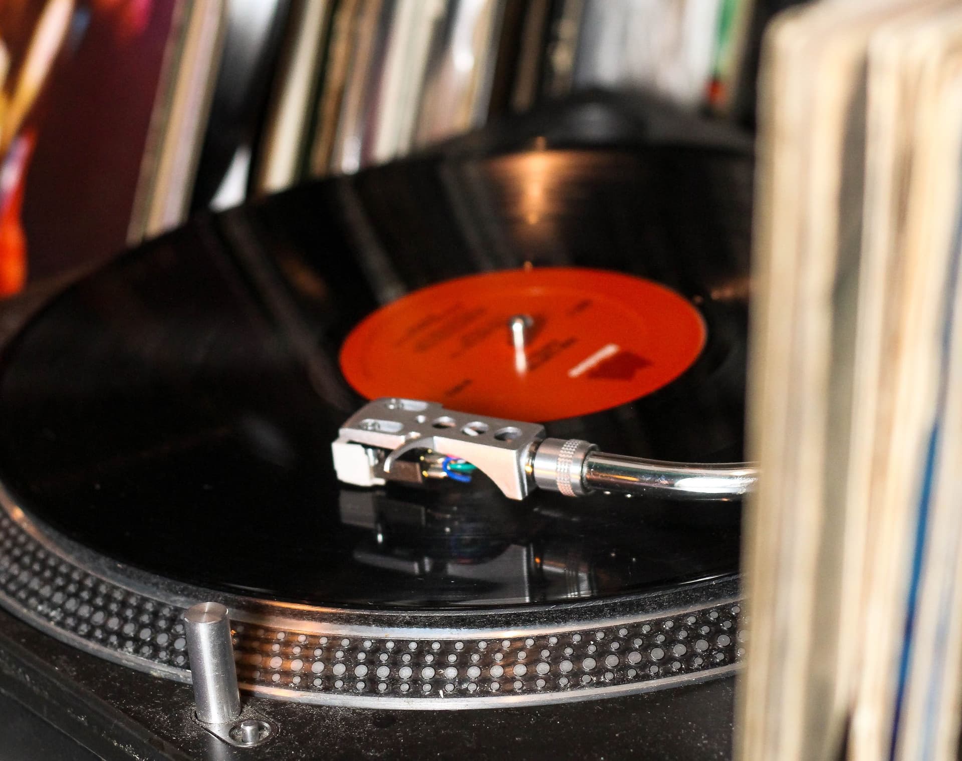 DC’s Best Vinyl Bars