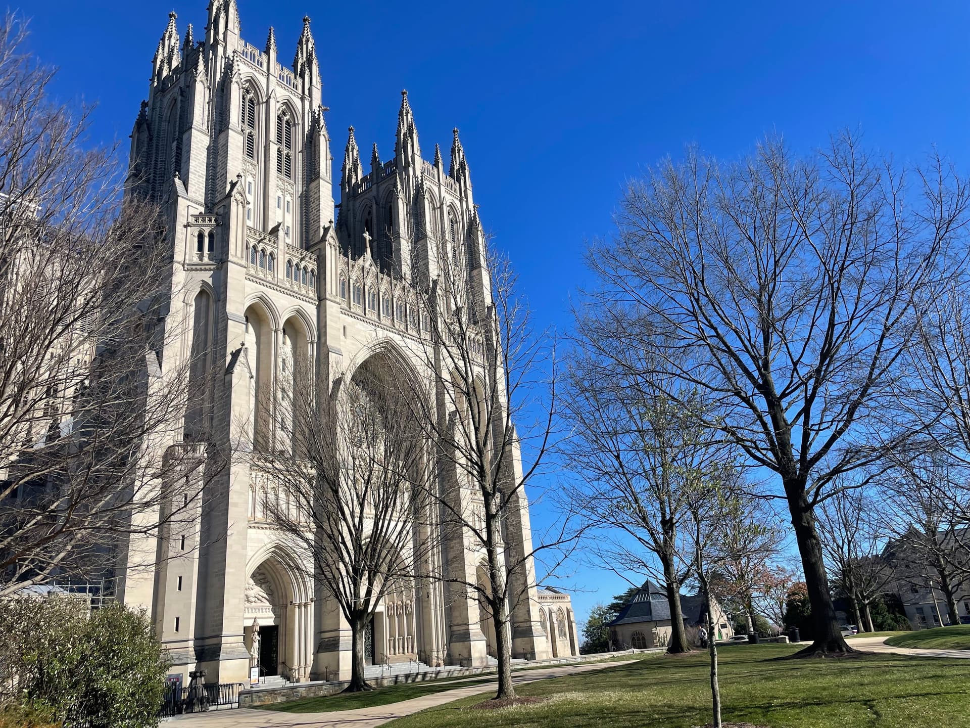 How To Spend a Day Around National Cathedral