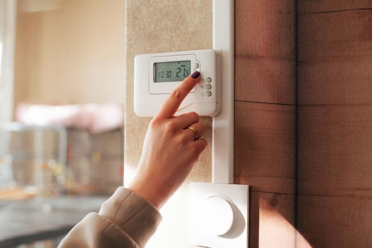 How To Save Money on Energy Costs This Winter