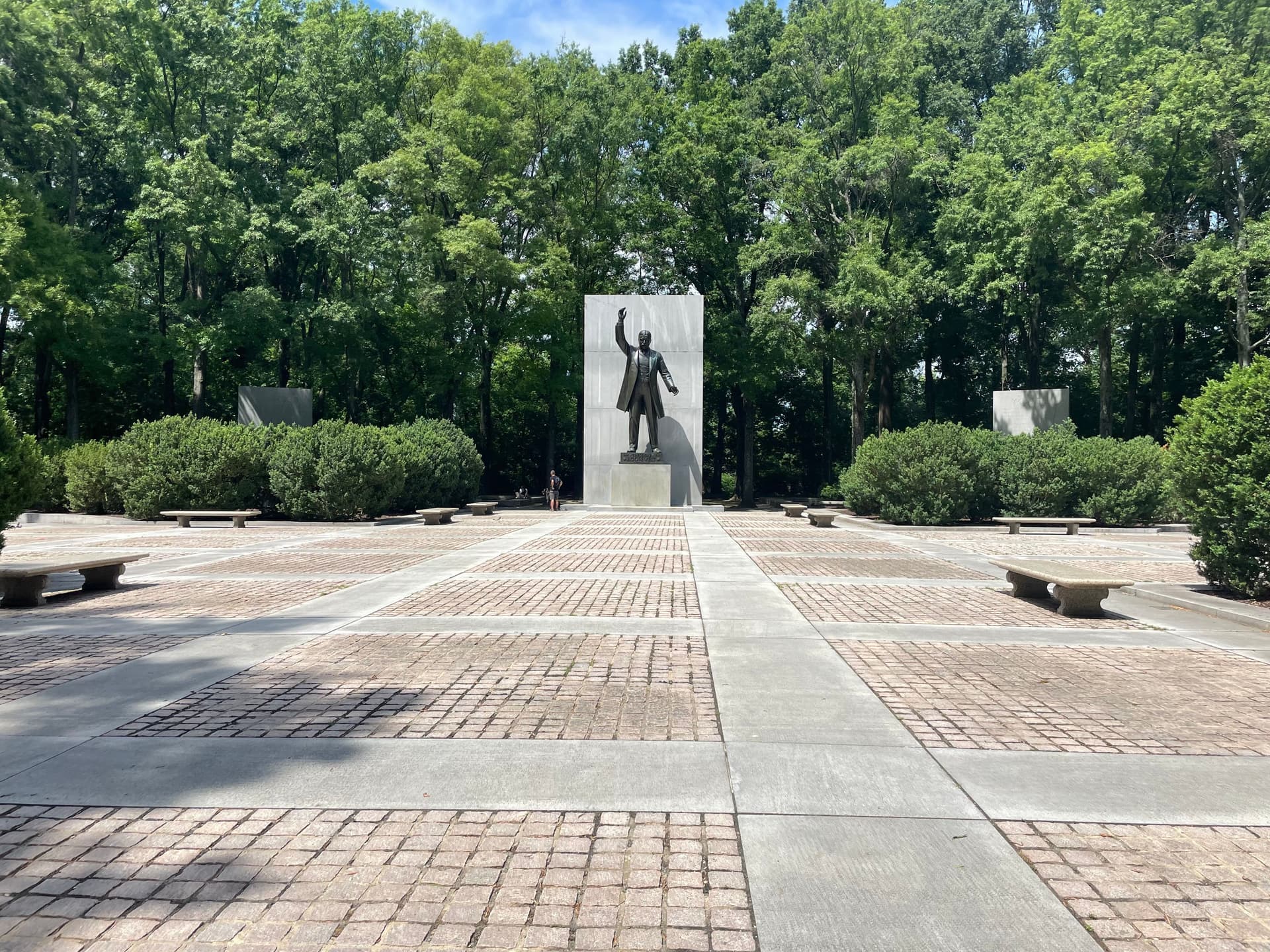 Monument on Roosevelt Island.