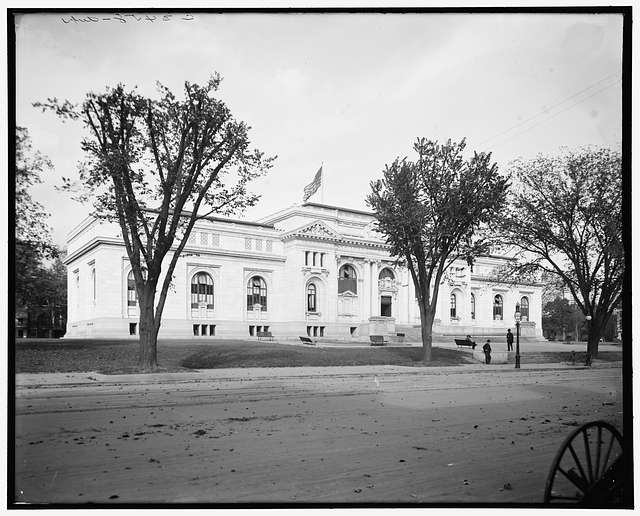 How Carnegie Library Became an Apple Store
