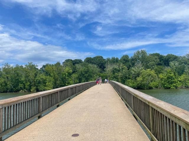 The bridge to Roosevelt Island