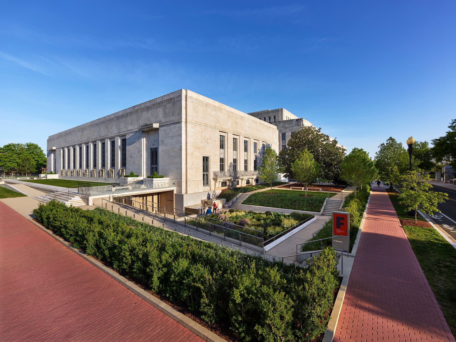 Explore the New Folger Shakespeare Library